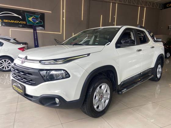 FIAT TORO 1.8 16V EVO FLEX ENDURANCE AT6 FIAT TORO 1.8 16V EVO FLEX ENDURANCE AT6